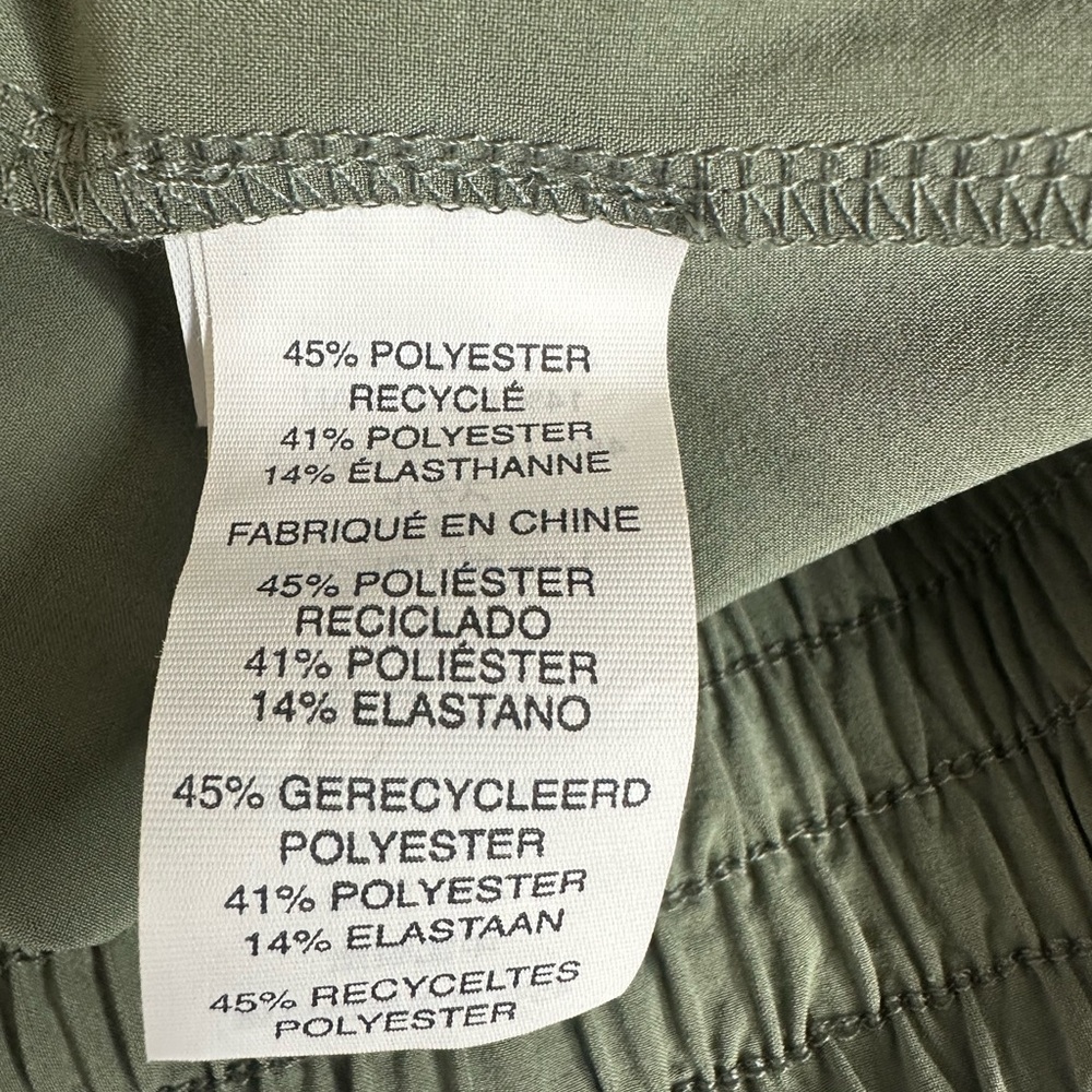 Vuori Villa Wideleg Lightweight Pants VW4047 Pistachio size Small - Picture 5 of 7